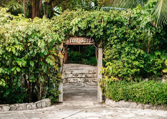Pink Sands Resort Dunmore Town