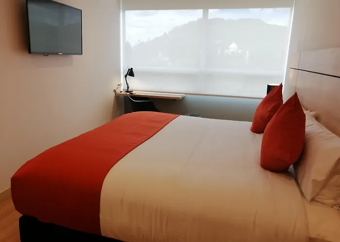 Pop Art Hotel Tocancipá y Centro de Convenciones