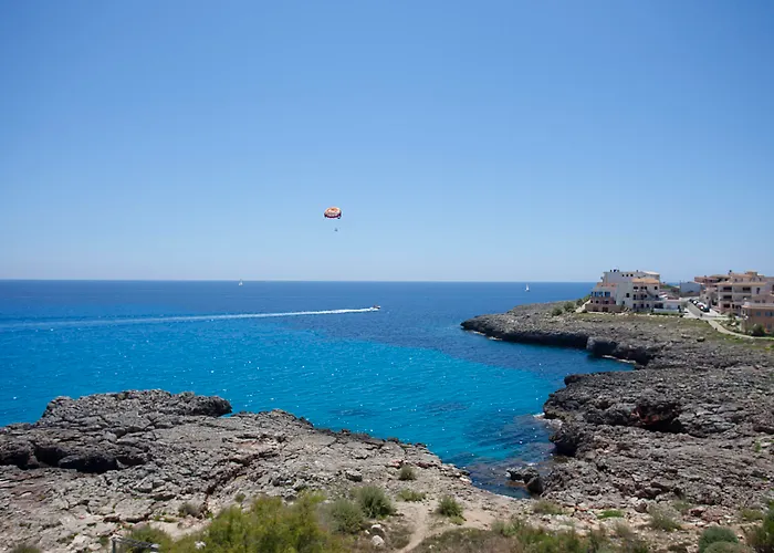 Bj Cala Morlanda Estudios (Adults Only)