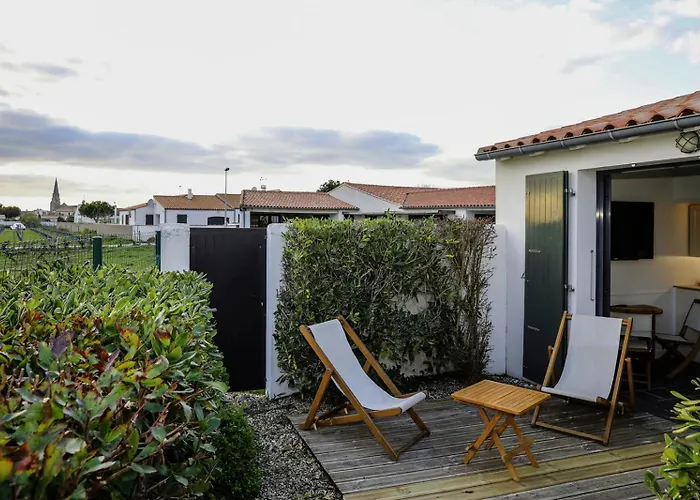 Hotel Les Vignes De La Chapelle, "The Originals Relais"