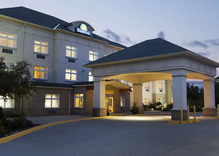 Days Inn By Wyndham Orillia