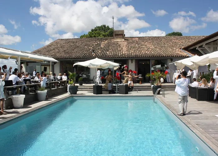 Logis Hotel Restaurant La Citadelle Blaye