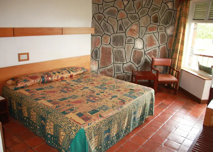 Ngulia Safari Lodge Tsavo
