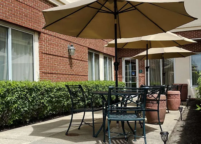 La Quinta By Wyndham Islip - Macarthur Airport