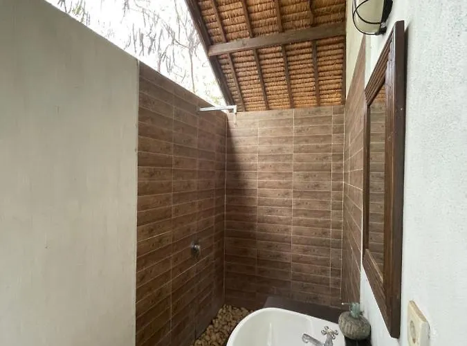 Black & White Cottages Gili Trawangan
