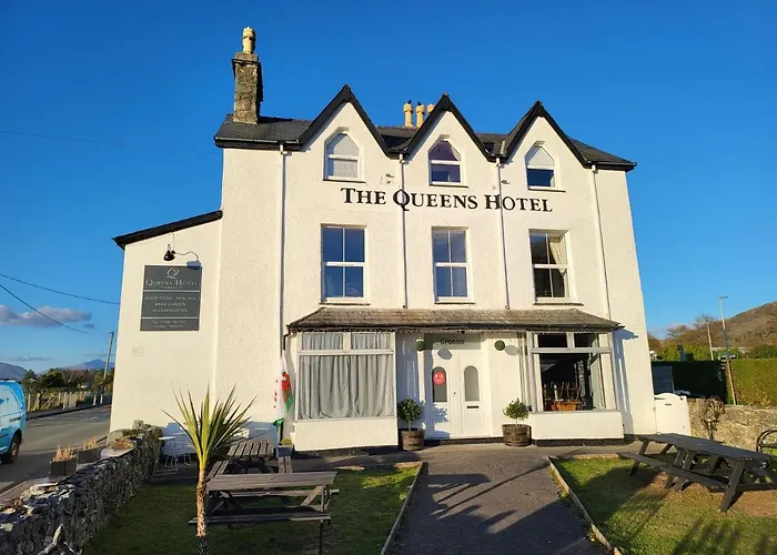 The Queens Hotel Harlech
