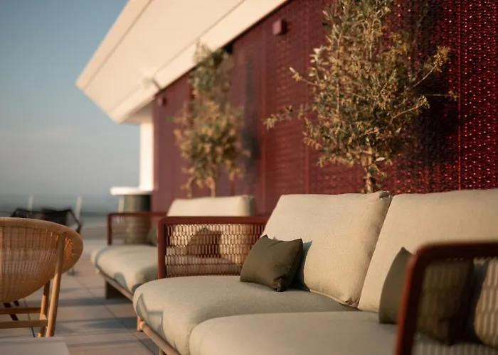 Laguna Faro Suites - Adults Only