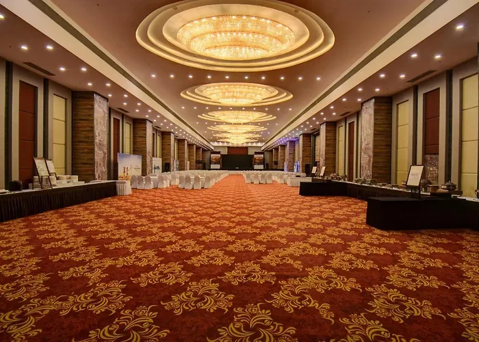Hotel Tip Top International Pune