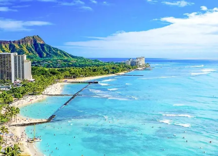 Diamond Head Beach