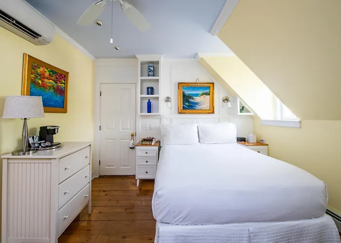 Admiral'S Landing (Adults Only) Bed & Breakfast Provincetown