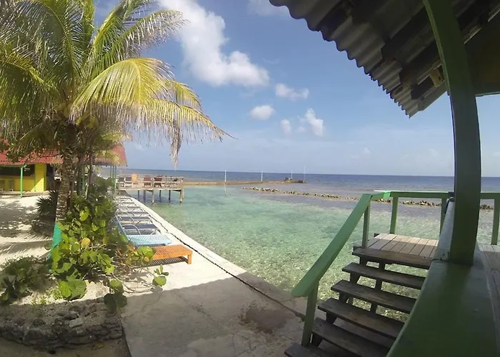 Reef House Resort