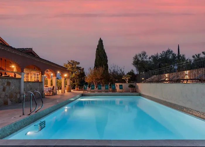 Domaine Rabiega - Vineyard And Boutique Hotel