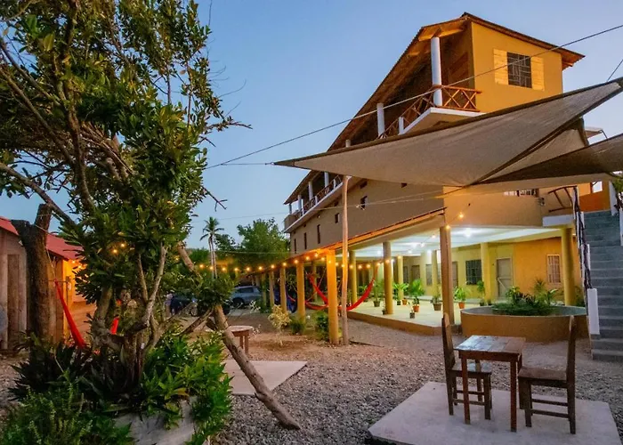 Hotel La Playa