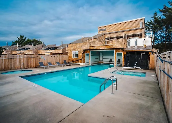 Surfcrest Resort