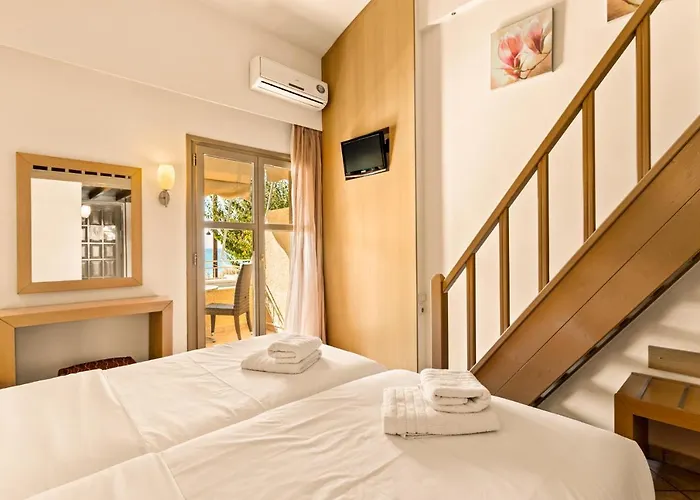 Aparthotel Kalogria Stoúpa