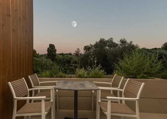 Lazaros Hotel Resort Tsilivi 