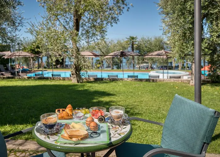 Hotel Eden Torri Del Benaco