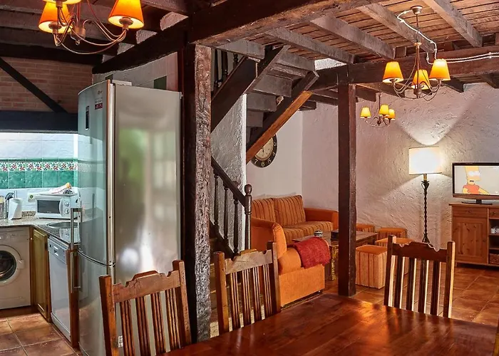 Casas Rurales La Tahona De Besnes