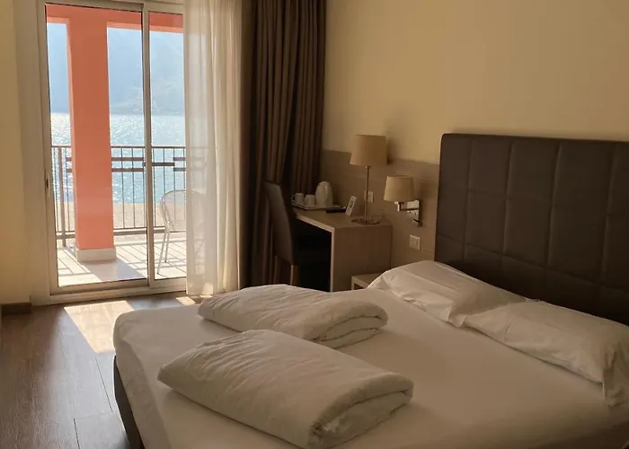 Hotel Capo Reamol Limone sul Garda