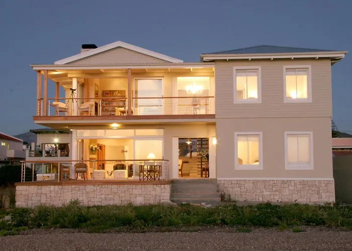 138 Marine Beachfront Guesthouse Hermanus