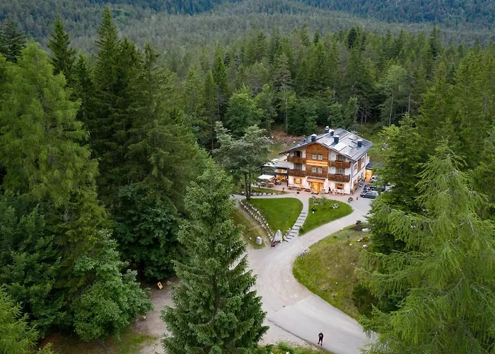 Chalet Tovel - Mountain Lake Tuenno