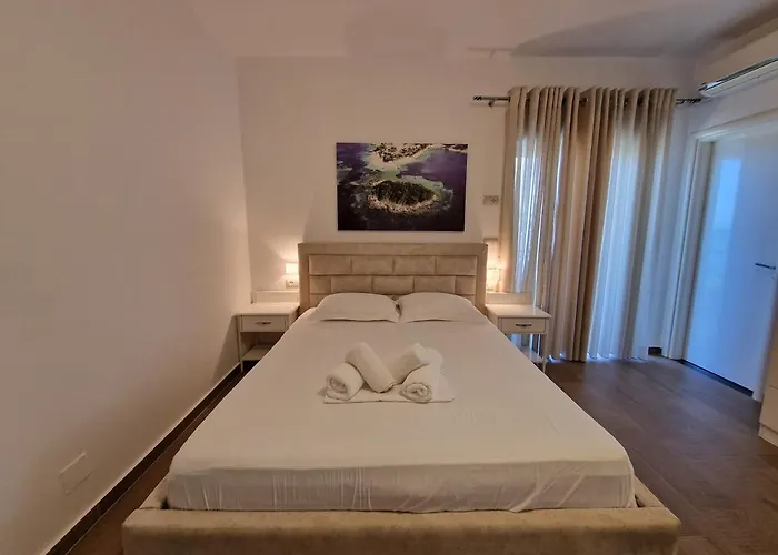 Hotel Queen Margaret Seaside