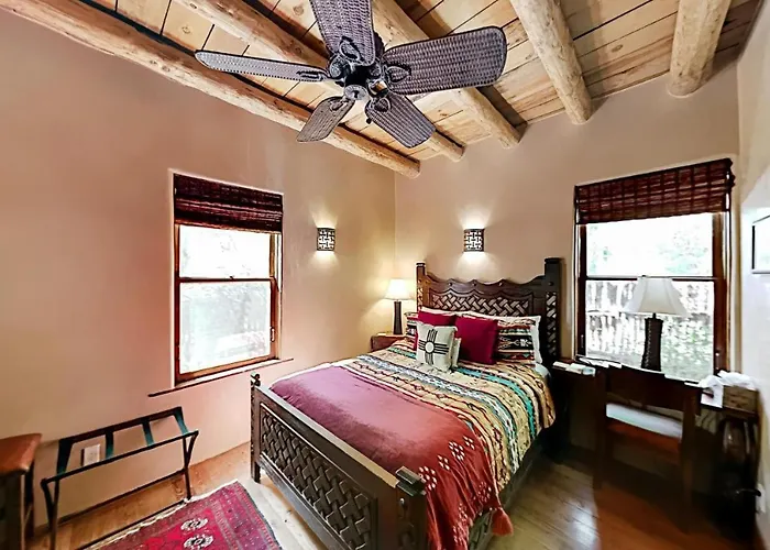 Antigua Inn (Adults Only)