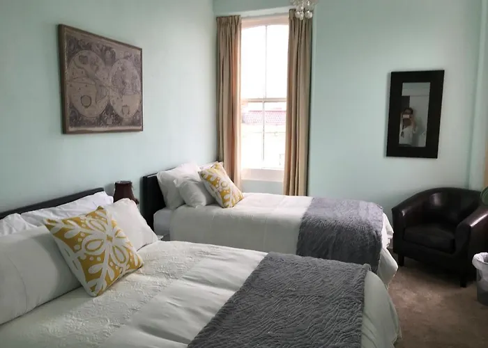 Highlea Guest House