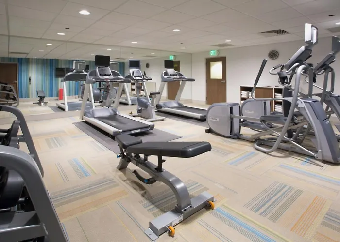 Holiday Inn Express Atlanta - Northeast I-85 - Clairmont Road By Ihg