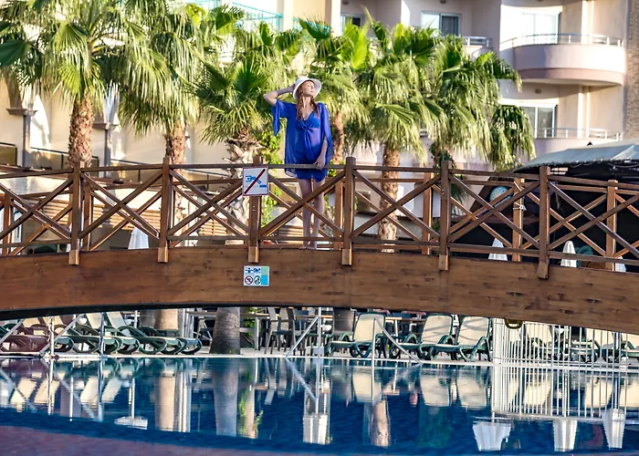 Side Crown Palace Ultra All Inclusive