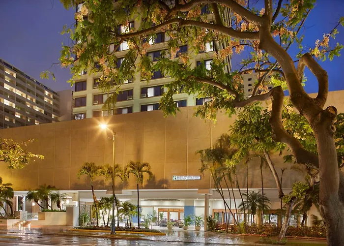 Holiday Inn Express Waikiki By Ihg Honolulu
