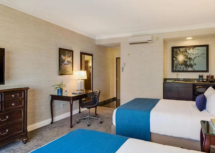 Ayres Suites Diamond Bar