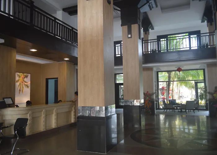 River Beach & Residences