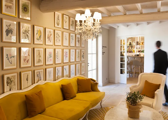 Mas Des Herbes Blanches Hotel & Spa - Relais & Chateaux