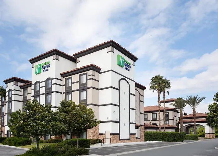Holiday Inn Express Ontario By Ihg Creekside