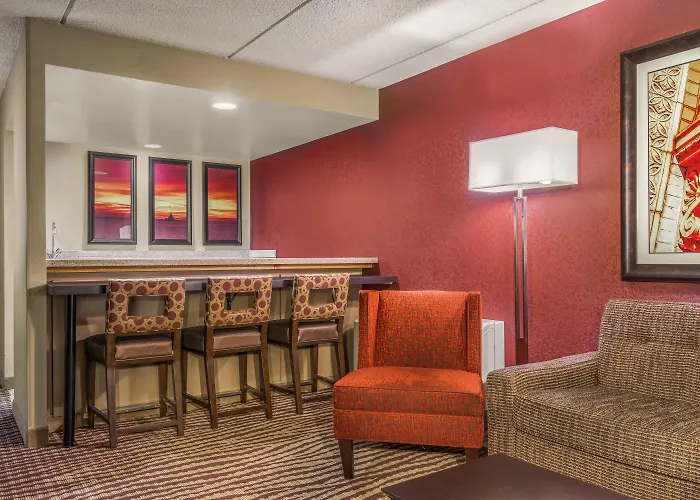 Holiday Inn - Manitowoc