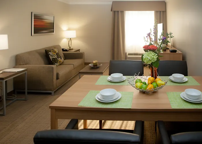 Holiday Inn By Ihg