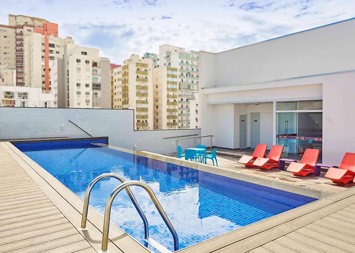 Ibis Styles Balneario Camboriu - 1 Quadra Do Mar