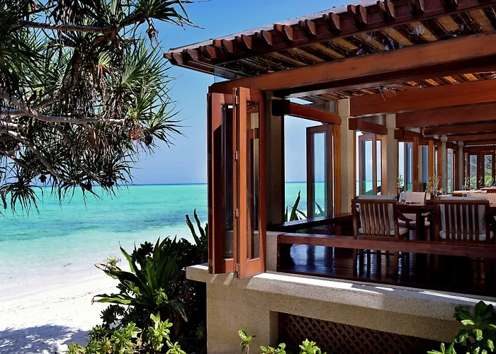 Amanpulo Hotel Pamalican Island