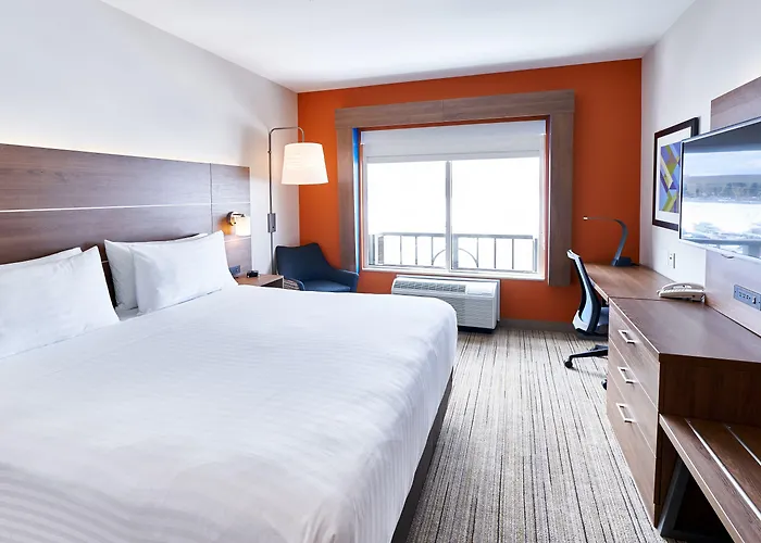 Holiday Inn Express & Suites Dieppe Airport By Ihg