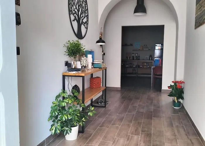 Rambling Rooms