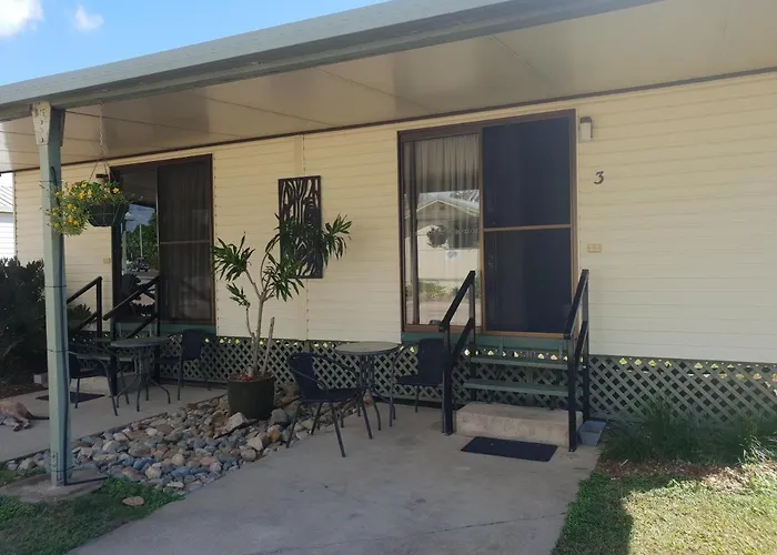 Carmila Caravan Park & Cabins