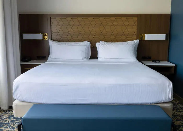 Doubletree By Hilton Tinton Falls-