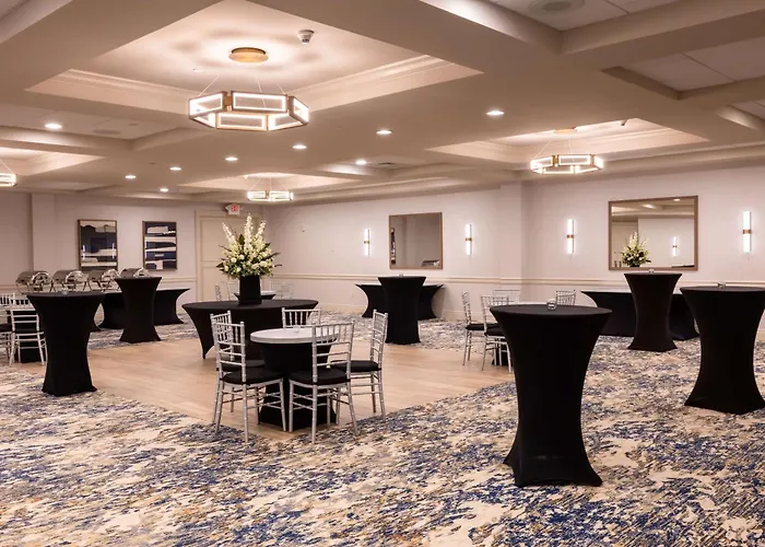 Doubletree By Hilton Tinton Falls-