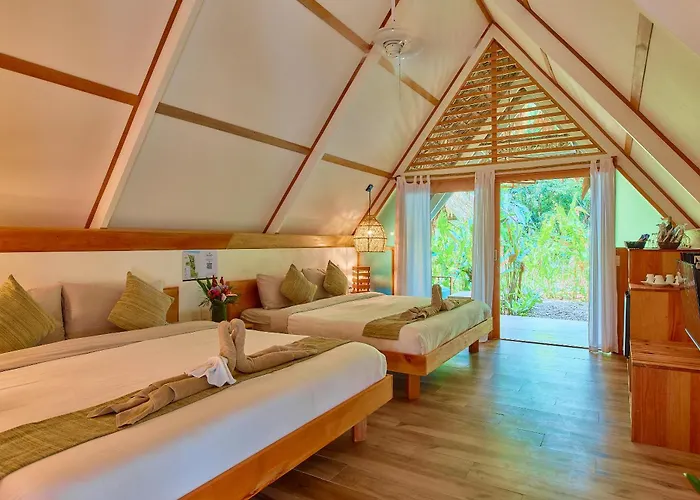 Shawandha Costa Rica