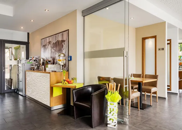 Radlon Fahrrad-Komfort-Hotel Waren 