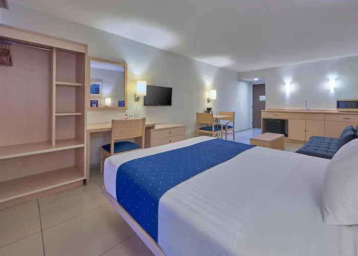 City Express By Marriott Manzanillo