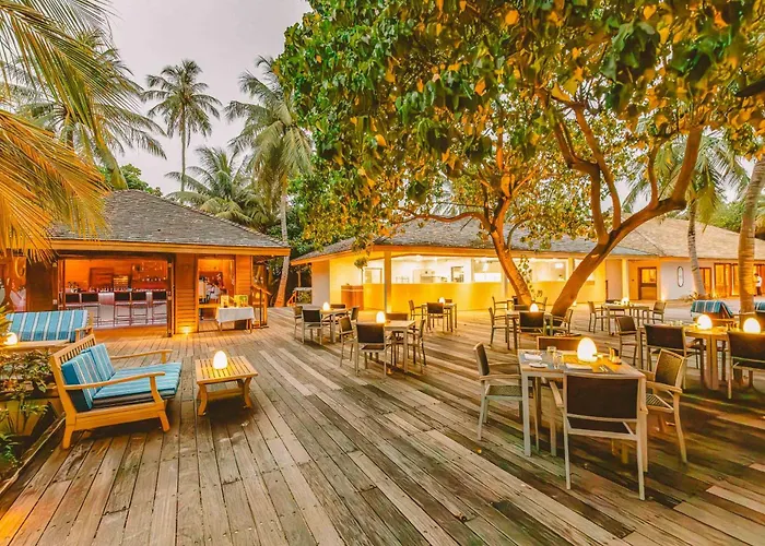 Meeru Maldives Resort Island Dhiffushi