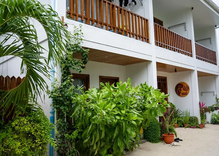 Akiri Dhigurah