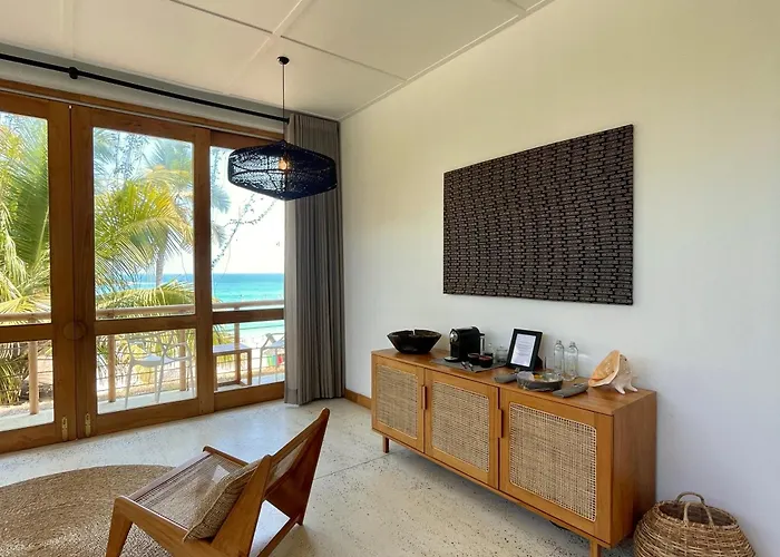 La Playa Beach Club